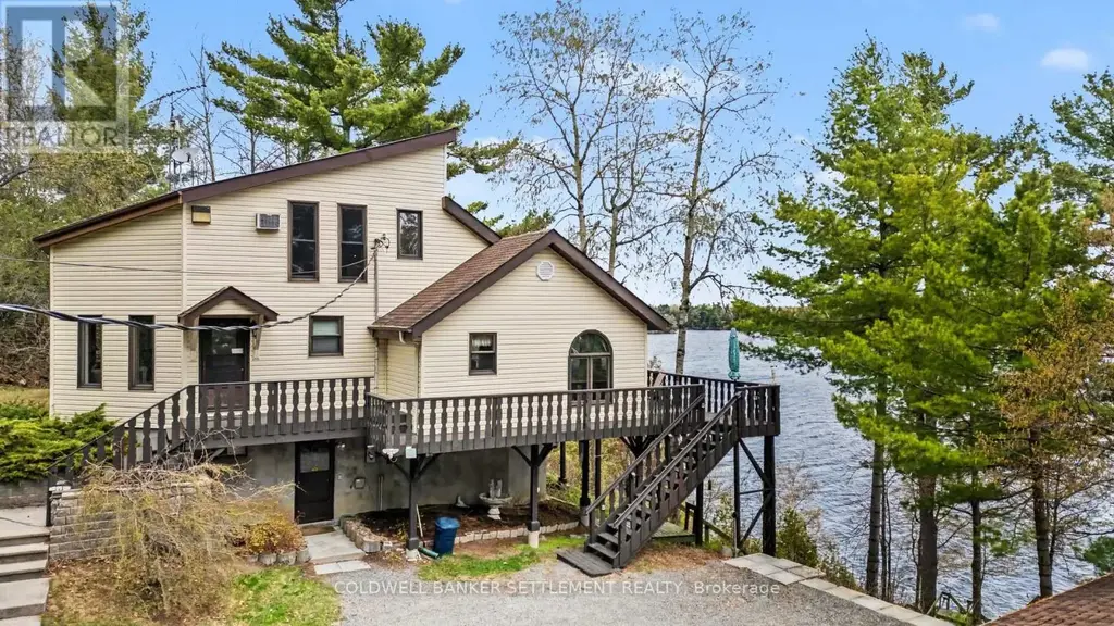 601 Pike Lake Rte 6 Route, Tay Valley